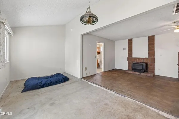 $725,000 | 2110 Rhonda Street, Oxnard, CA 93036