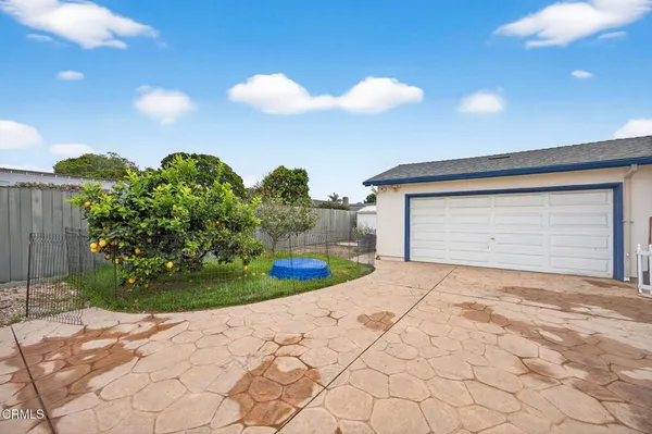 $725,000 | 2110 Rhonda Street, Oxnard, CA 93036