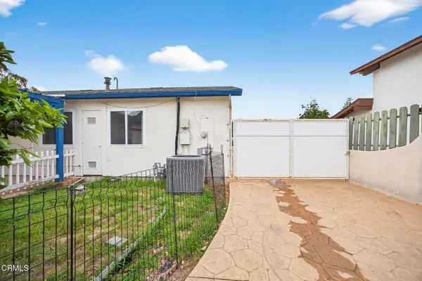 $725,000 | 2110 Rhonda Street, Oxnard, CA 93036