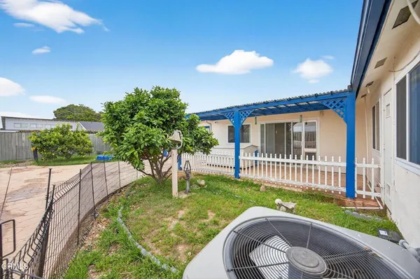 $725,000 | 2110 Rhonda Street, Oxnard, CA 93036