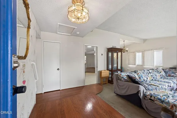 $725,000 | 2110 Rhonda Street, Oxnard, CA 93036