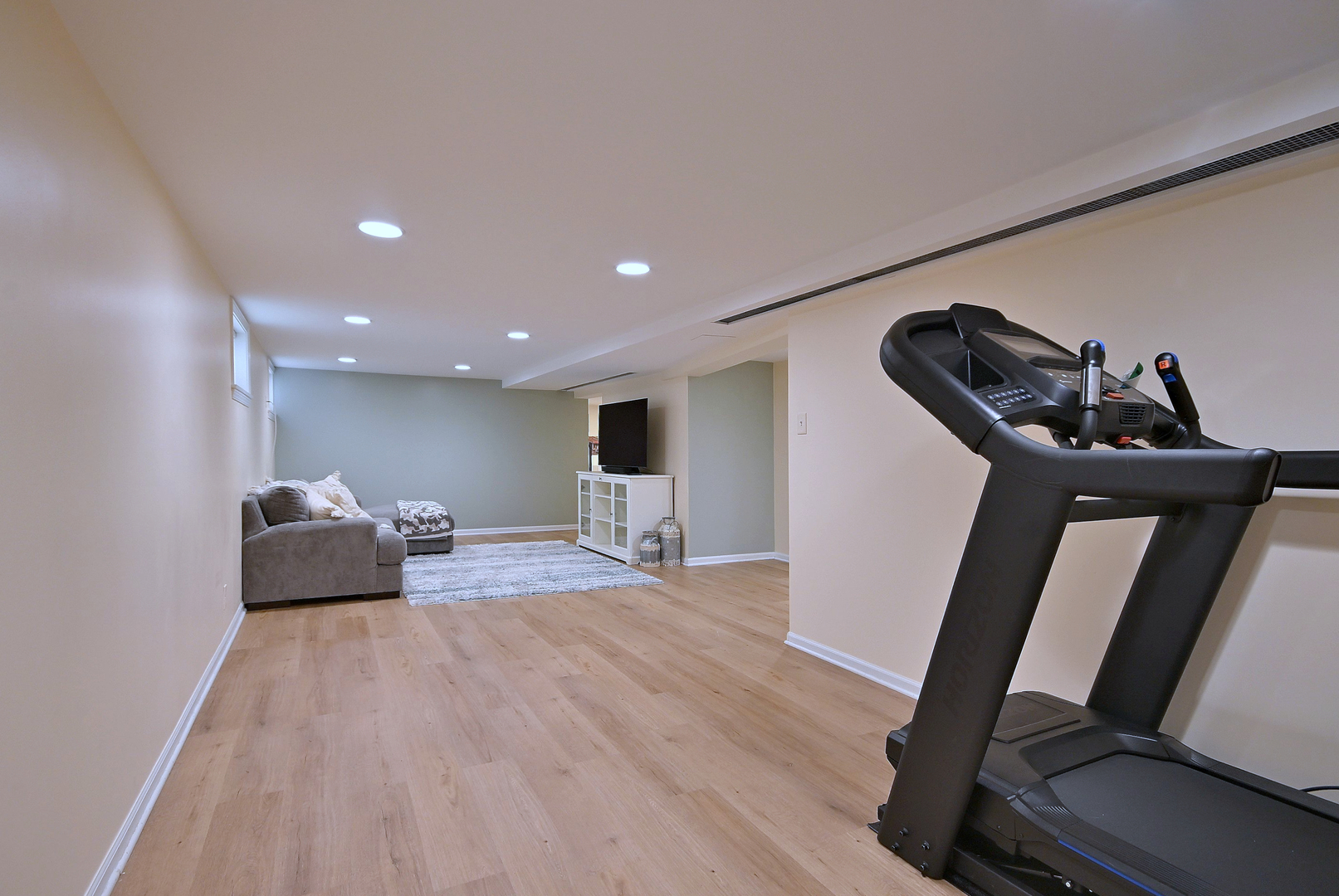8107 West Irving Park Road Chicago, IL 60634 - Photo 28 of 37