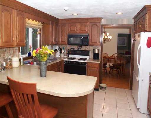 133 Honeysuckle Road Warwick, RI 02888 - Photo 4 of 5 Other.