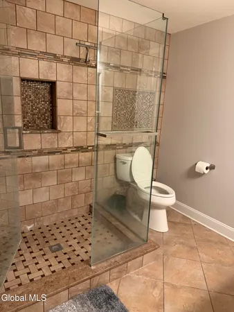 $525,000 | 902 Shardon Court, Rotterdam, NY 12306