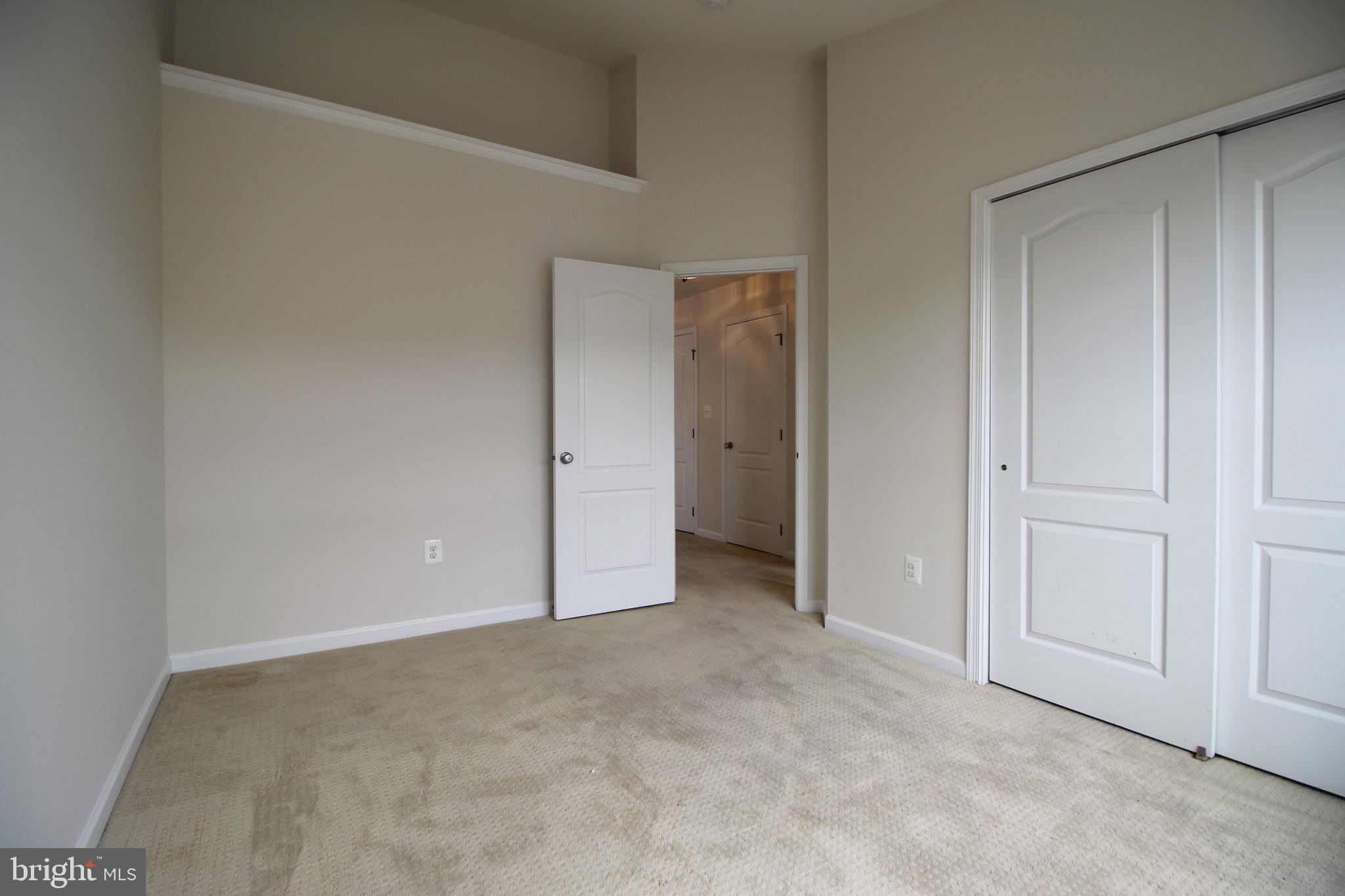 43254 Mitcham Square Ashburn, VA 20148 - Photo 22 of 30