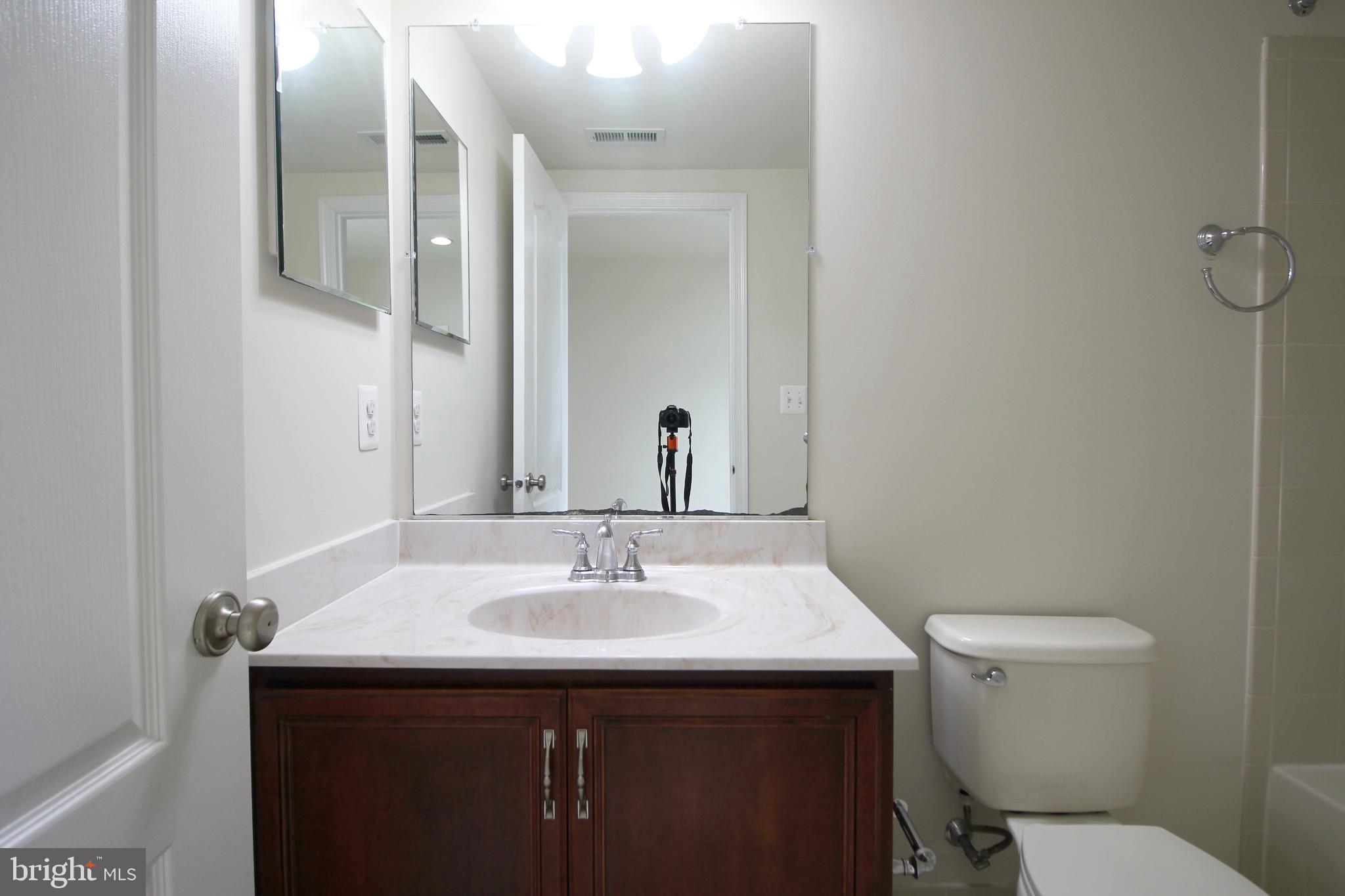 43254 Mitcham Square Ashburn, VA 20148 - Photo 26 of 30