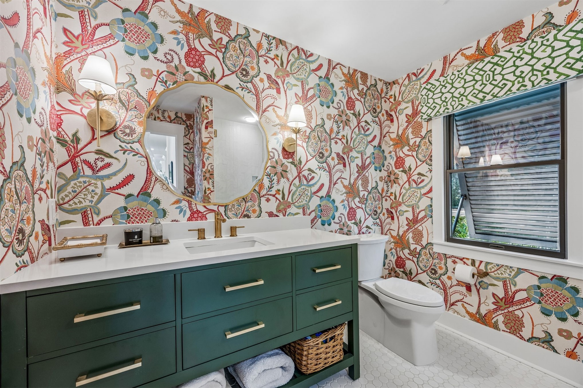 11 Red Maple Road Fernandina Beach, FL 32034 - Photo 28 of 70 a bathroom with a sink and a mirror