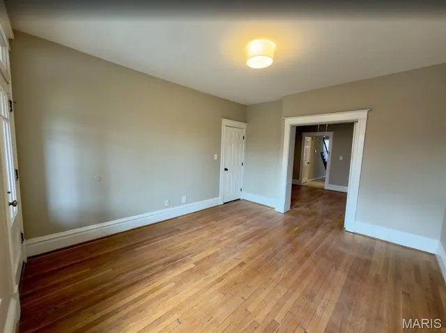 $2,200 | 4139 Shaw Boulevard, St. Louis, MO 63110