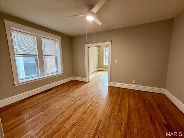 $2,200 | 4139 Shaw Boulevard, St. Louis, MO 63110