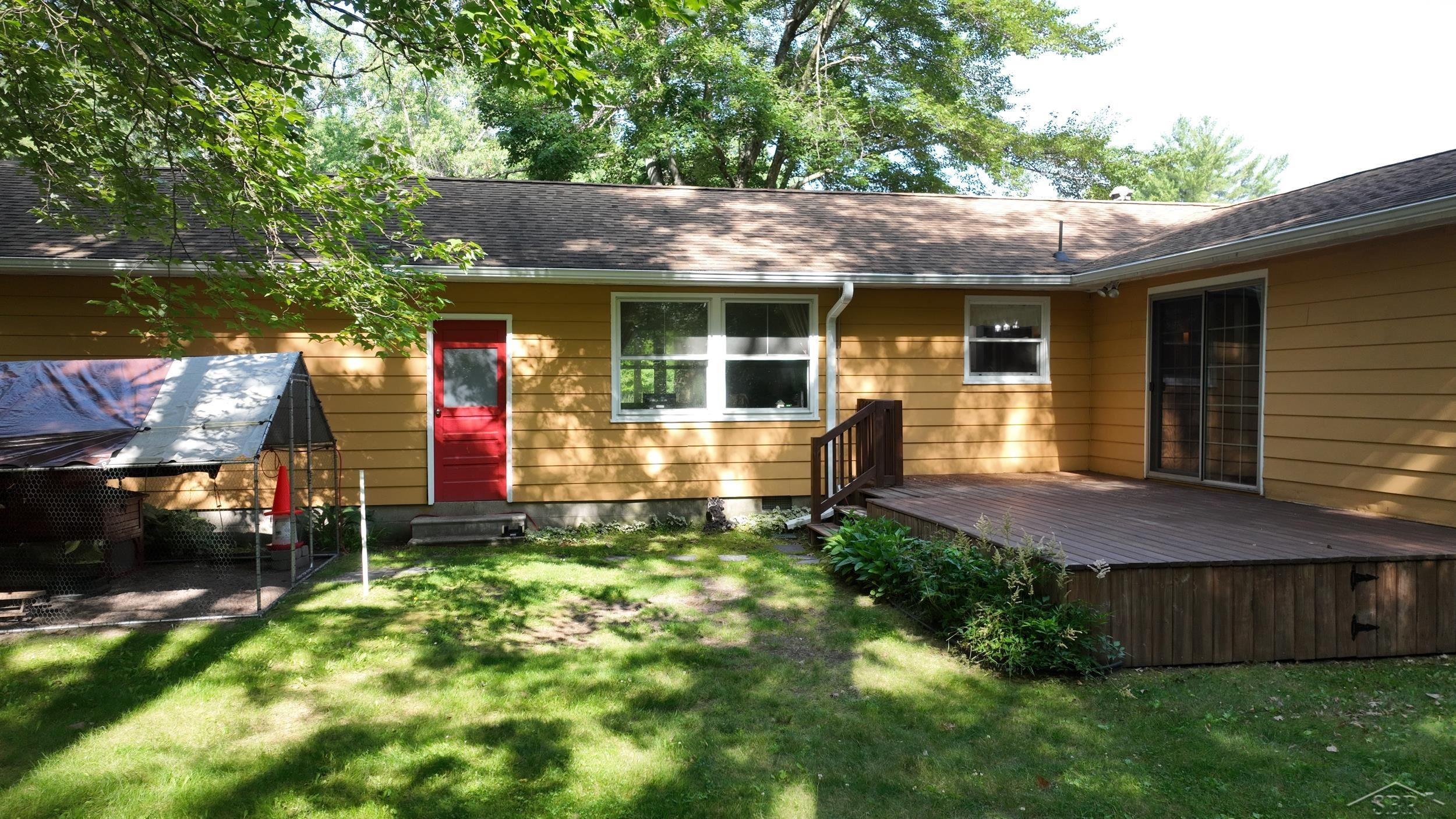 549 South 8 Mile Road Midland, MI 48640 - Photo 10 of 55 50213614-6a0b3216-c546-4bf7-84e8-f12f1d8d31a4.JPG