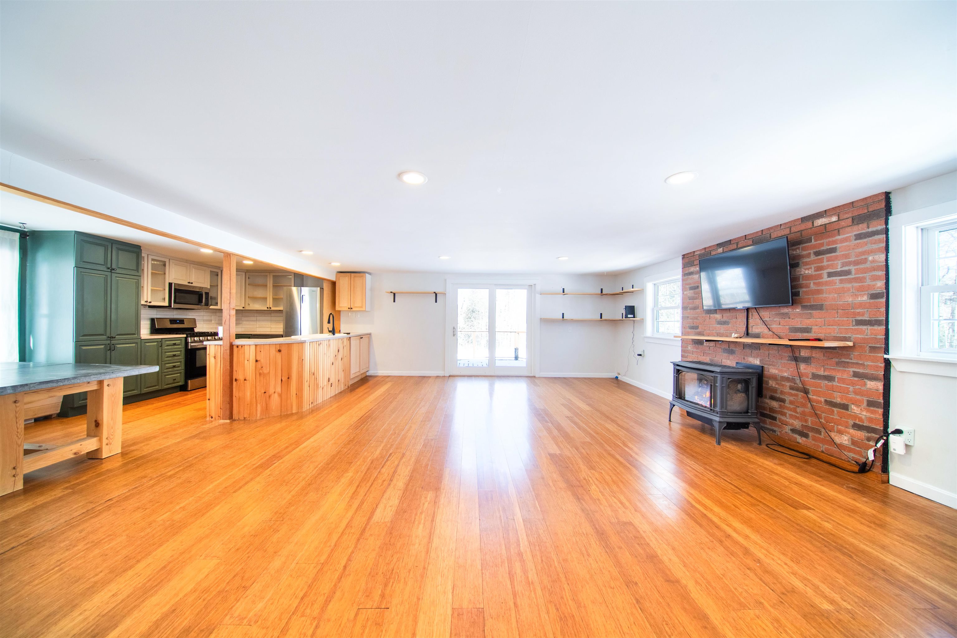 438 Marshall Road Duxbury, VT 05676 - Photo 8 of 39 Gallery Image 8