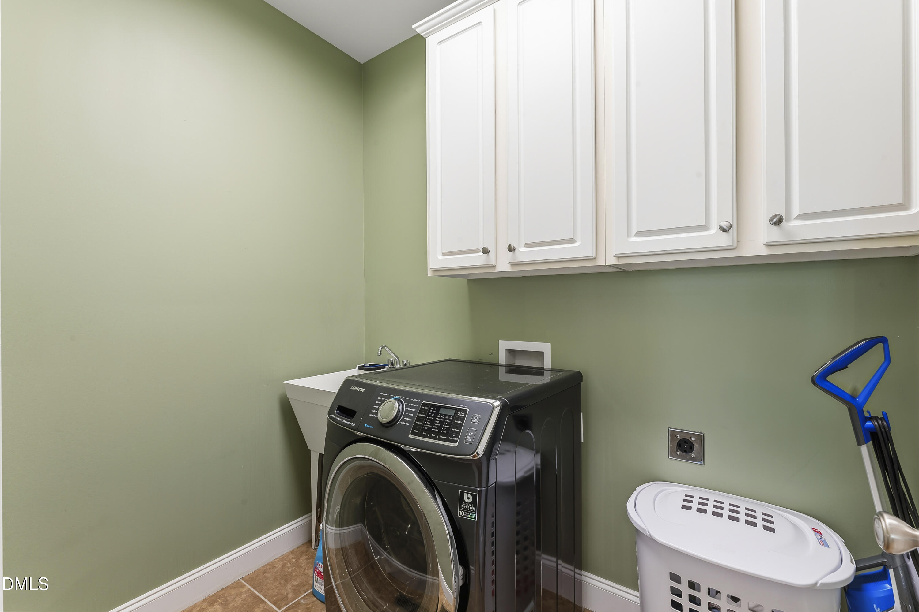 407 Powers Ferry Road Cary, NC 27519 - Photo 53 of 64 photos_high_resolution_DSC01334