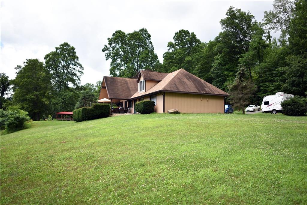 1072 Hillville Road Parker, PA 16049 - Photo 9 of 25 Gallery Image 9