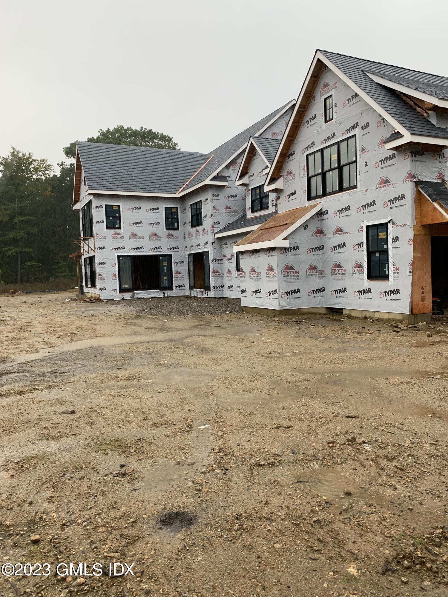 11 Chateau Ridge Road Greenwich, CT 06831 - Photo 4 of 4 IMG_6557