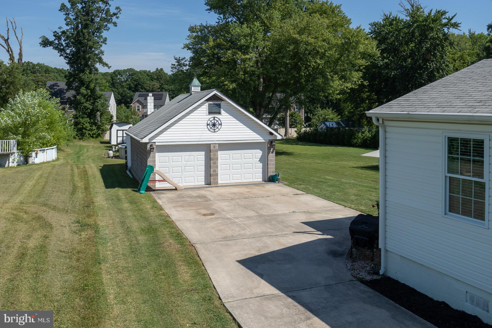 1626 Cape May Road Baltimore, MD 21221 - Photo 5 of 37 Private Driveway to Your Two Car Garage