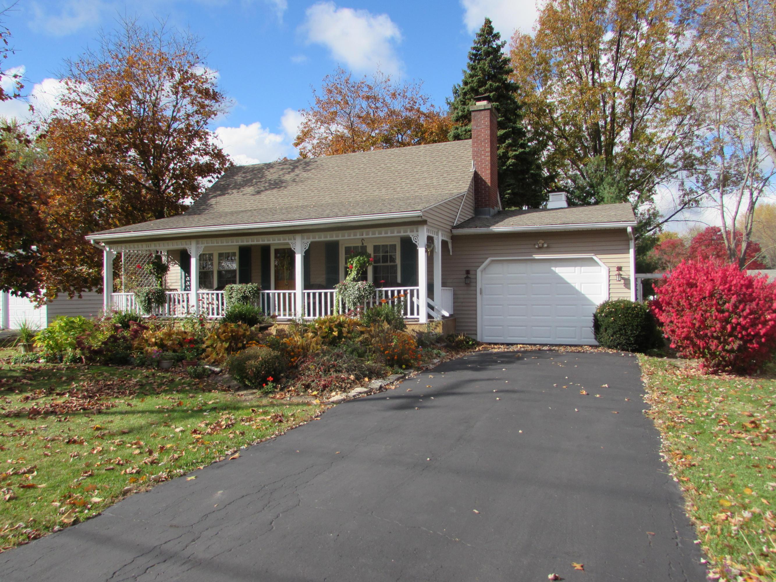 223 Troy Road Delaware, OH 43015 - Photo 1 of 19 Gallery Image 1