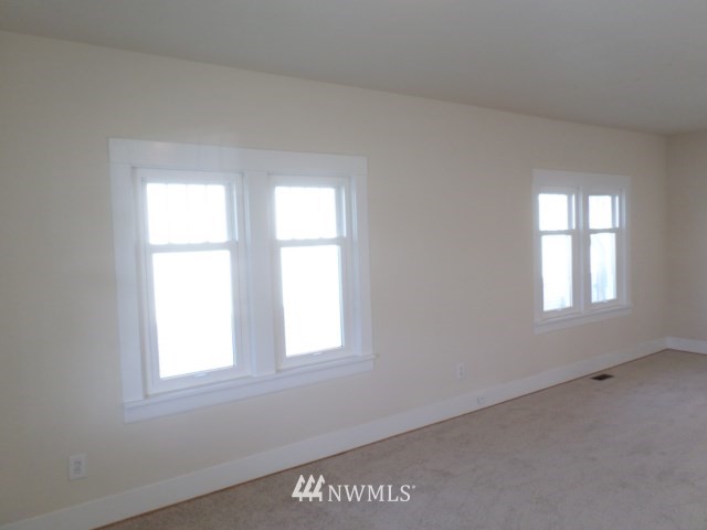 1825 Rockefeller Avenue Everett, WA 98201 - Photo 3 of 20