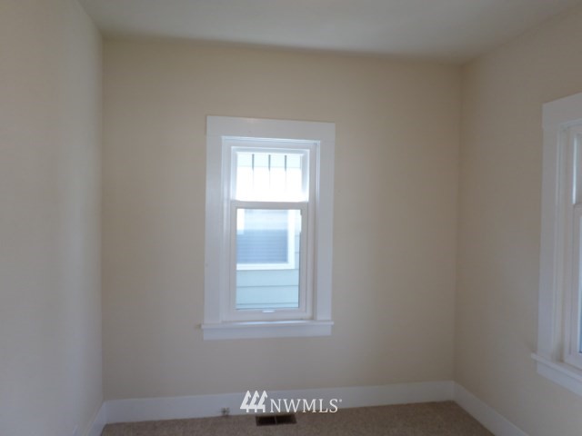 1825 Rockefeller Avenue Everett, WA 98201 - Photo 6 of 20