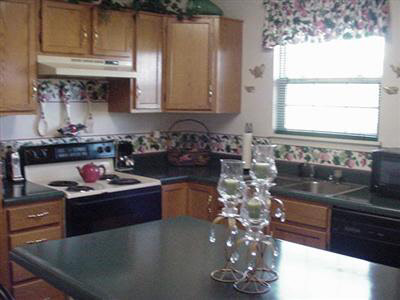 8133 Hartzell Road Fort Wayne, IN 46816 - Photo 8 of 12
