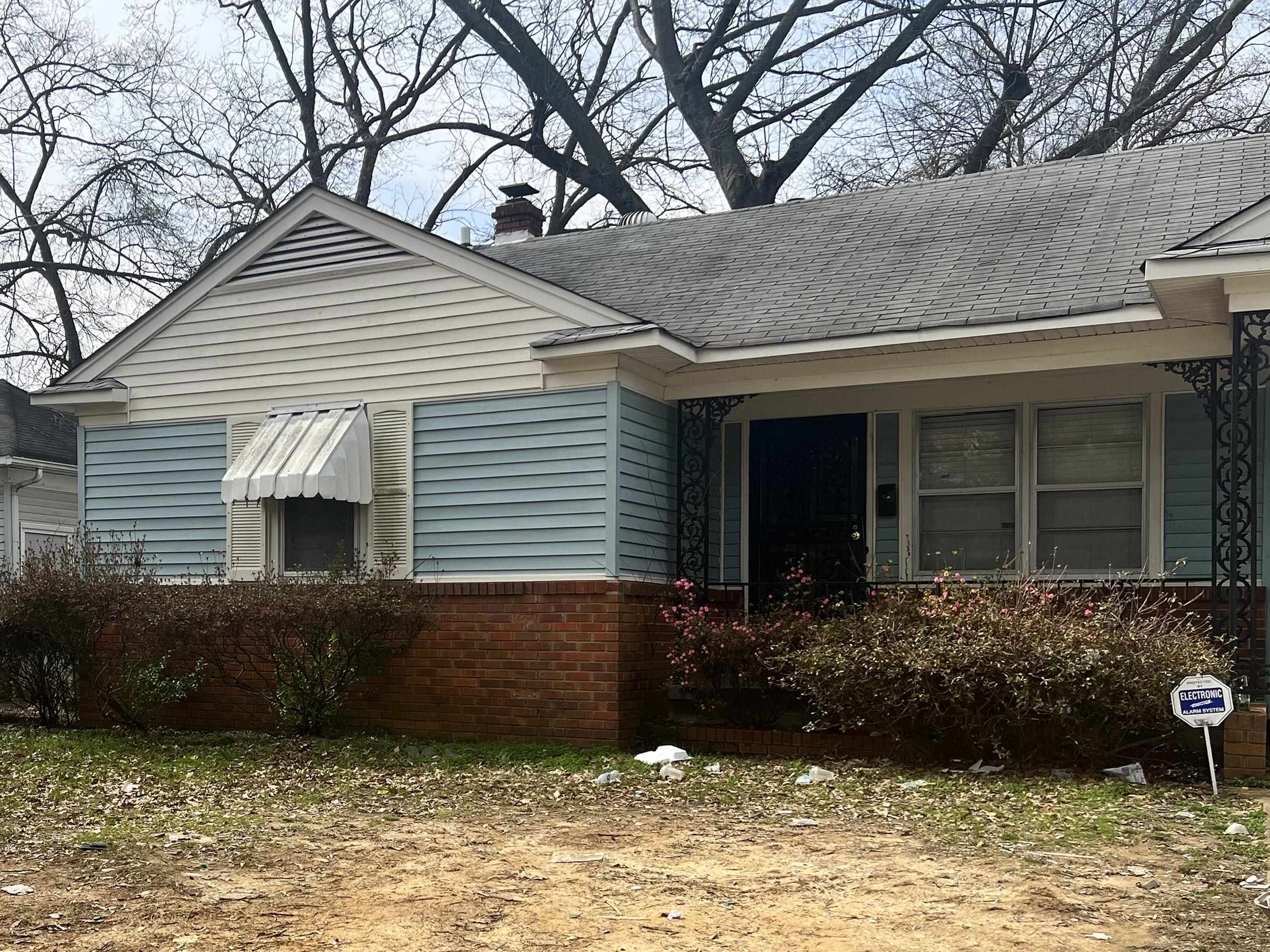 1303 Weiner Road Memphis, TN 38108 - Photo 2 of 6 Gallery Image 2