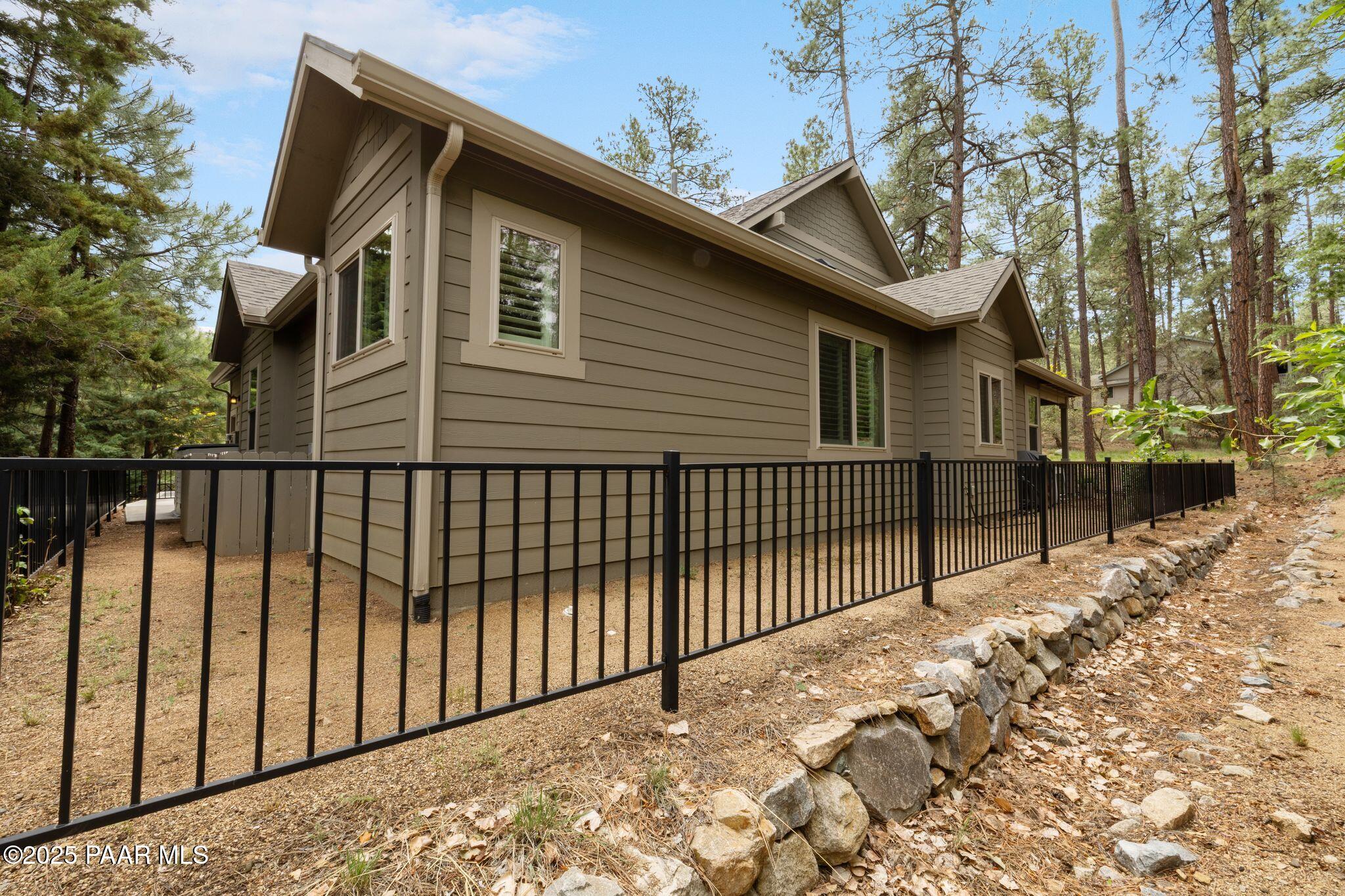 1629 Coyote Road Prescott, AZ 86303 - Photo 45 of 58 249-Backyard
