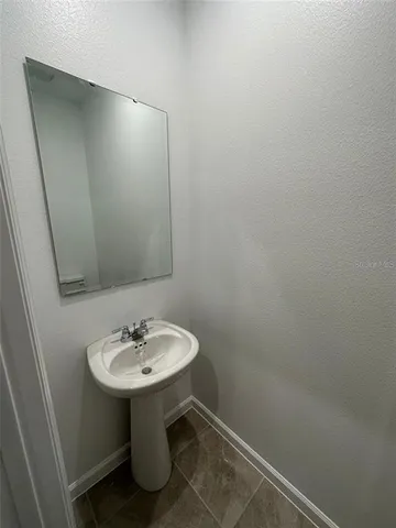 $2,600 | 11939 Sunsail Avenue, Orlando, FL 32832