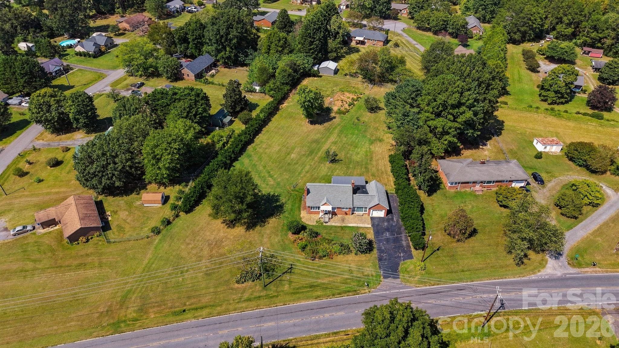 4273 Springs Road Conover, NC 28613 - Photo 40 of 47 Gallery Image 40