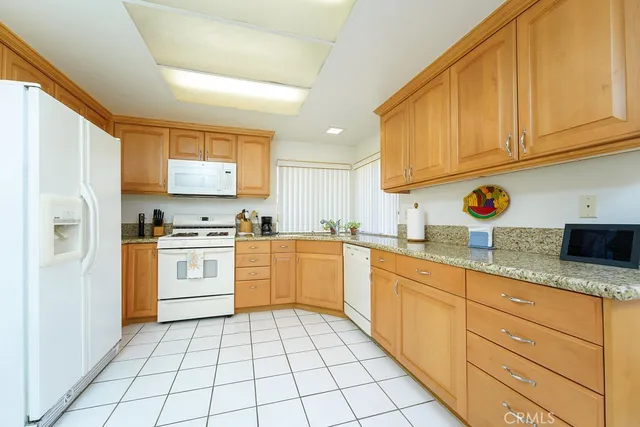 $435,000 | 44596 Monaco Circle, Palm Desert, CA 92260