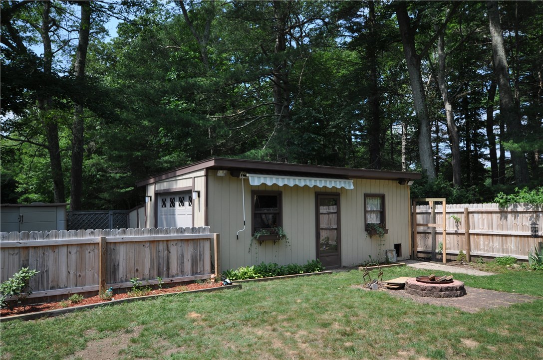 42 Mockingbird Drive Exeter, RI 02822 - Photo 14 of 16 Gallery Image 14
