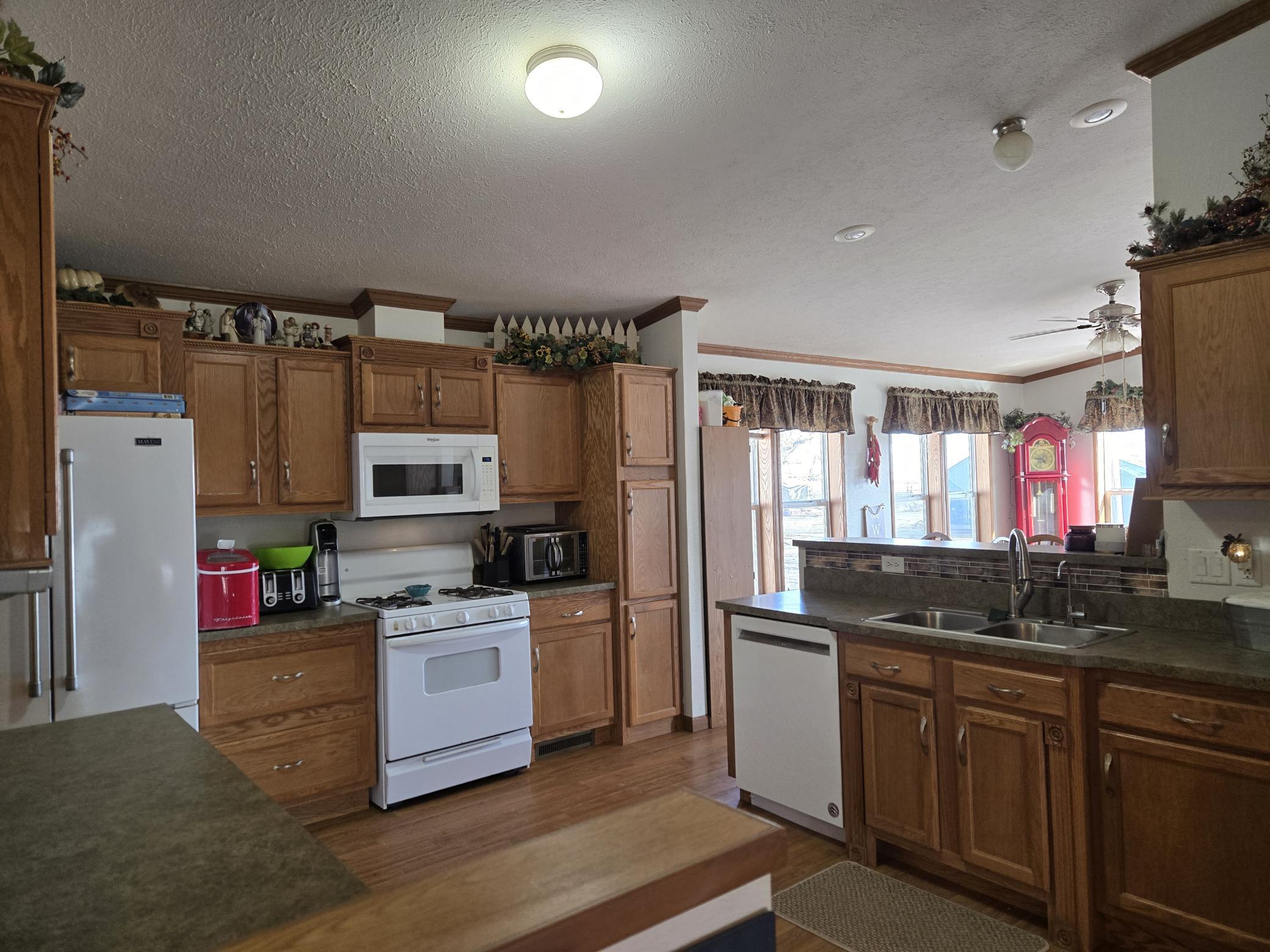 14010 10th Street Southeast Raymond, MN 56282 - Photo 7 of 27