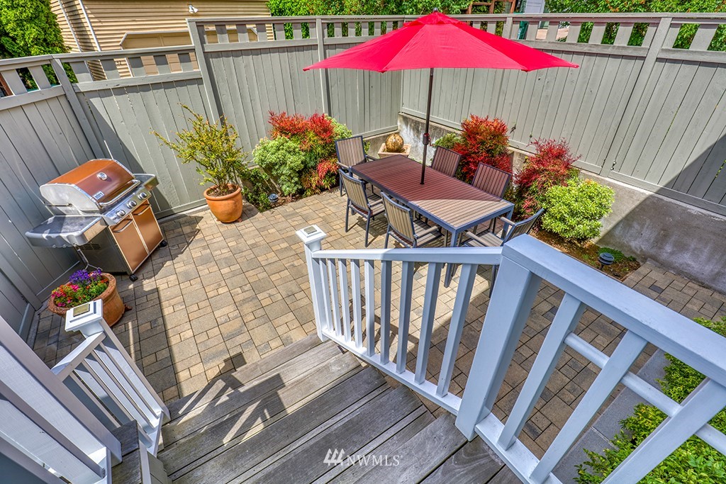 2030 North 78th Street Seattle, WA 98103 - Photo 12 of 28 Gallery Image 12