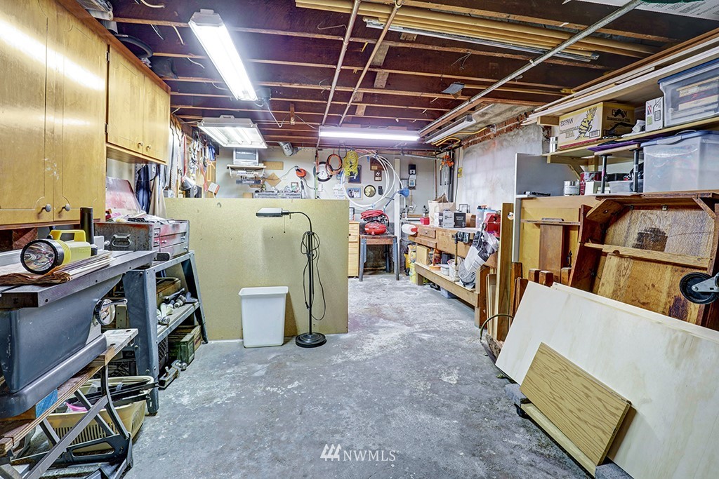 2030 North 78th Street Seattle, WA 98103 - Photo 26 of 28 Gallery Image 26