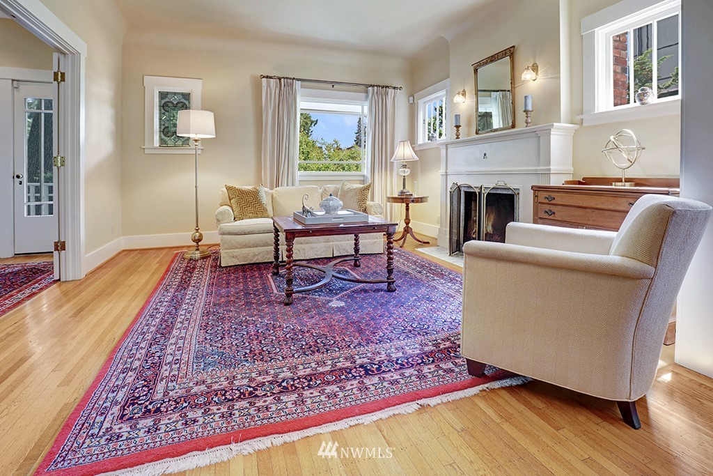 2030 North 78th Street Seattle, WA 98103 - Photo 6 of 28 Gallery Image 6