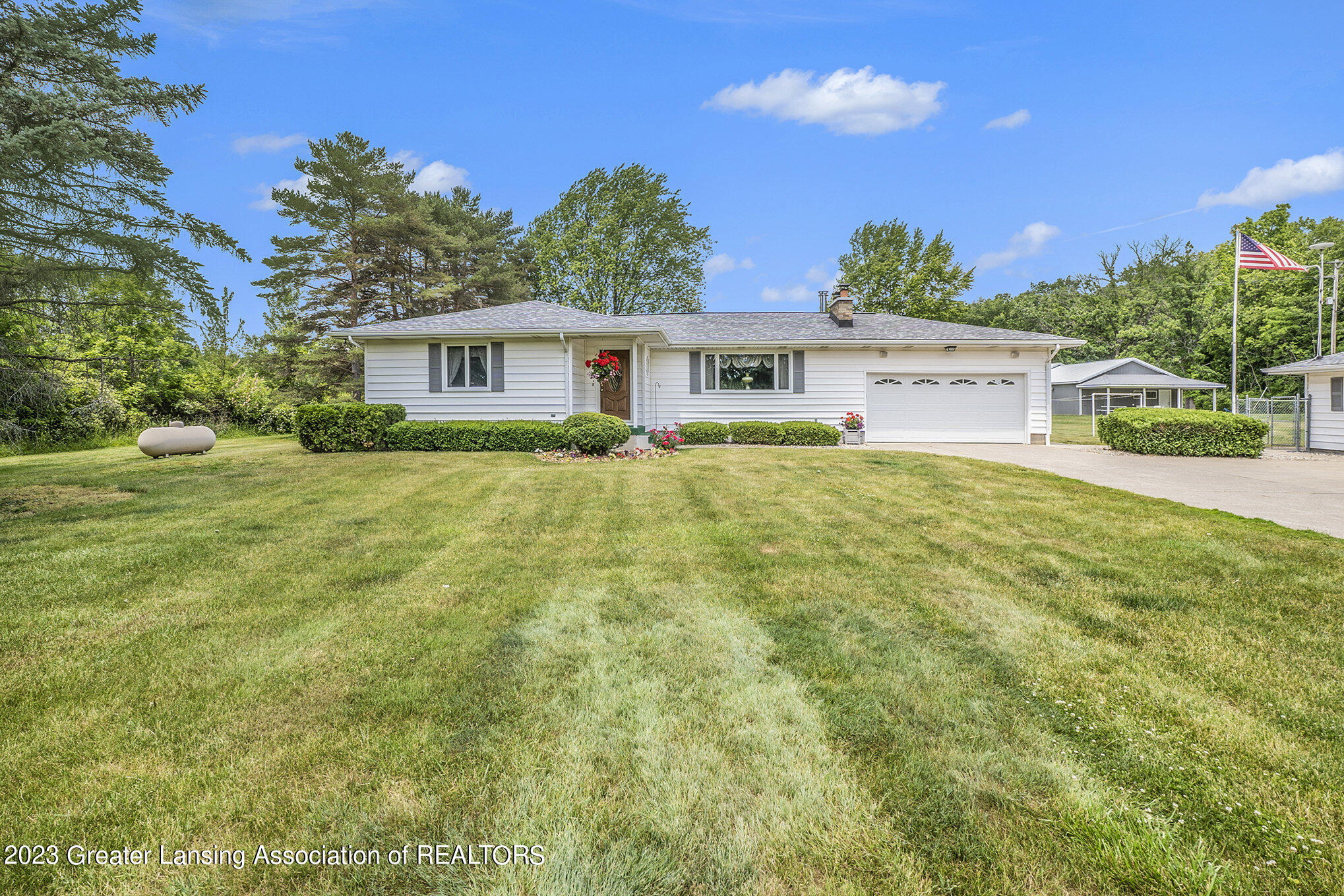 3262 West Pratt Road Dewitt, MI 48820 - Photo 1 of 39 003_dsc06621