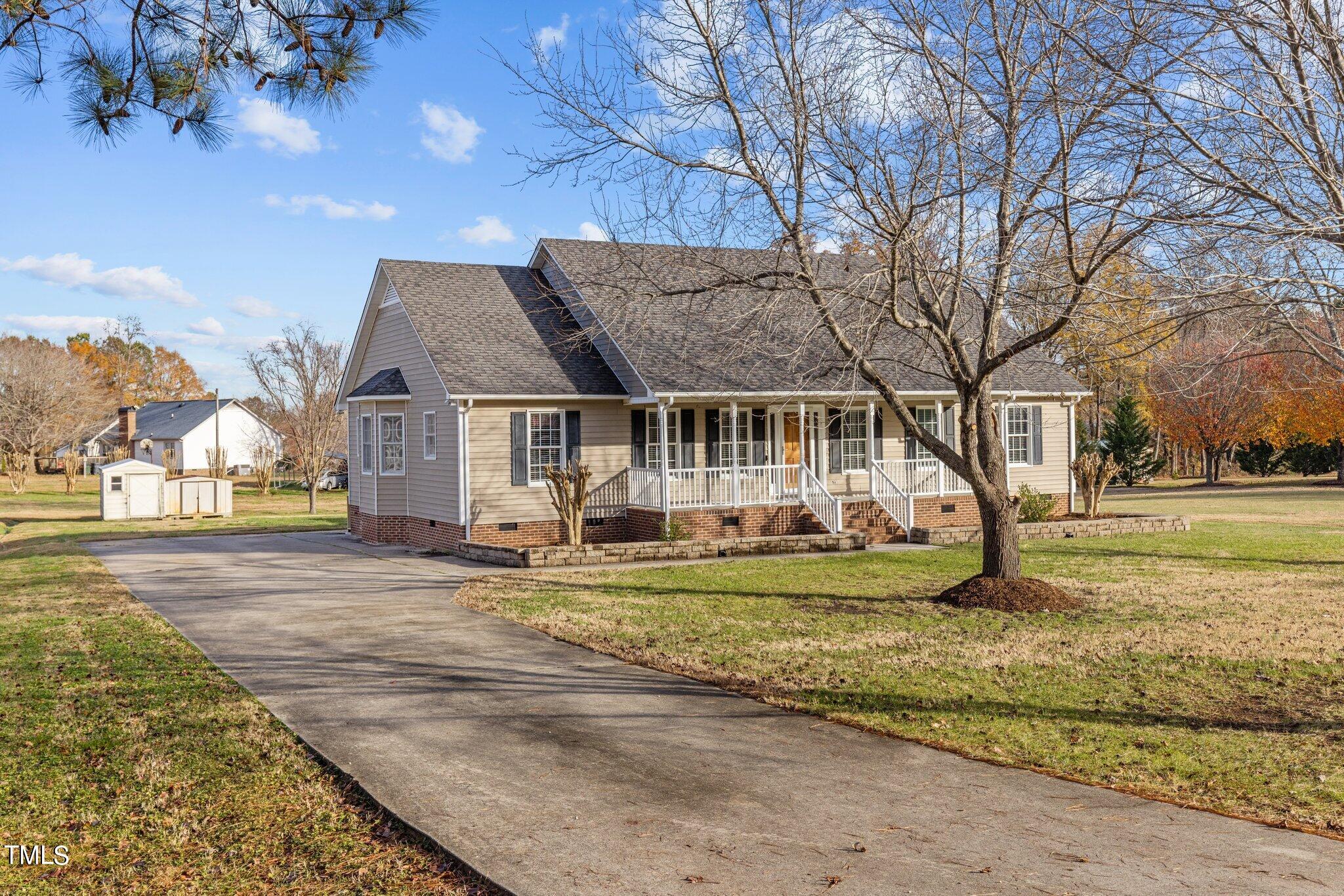 118 West Quail Ridge Road Oxford, NC 27565 - Photo 3 of 34 2-web-or-mls-8Y3A0458