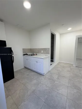$1,400 | 9860 Southwest 161st Avenue, Miami, FL 33196