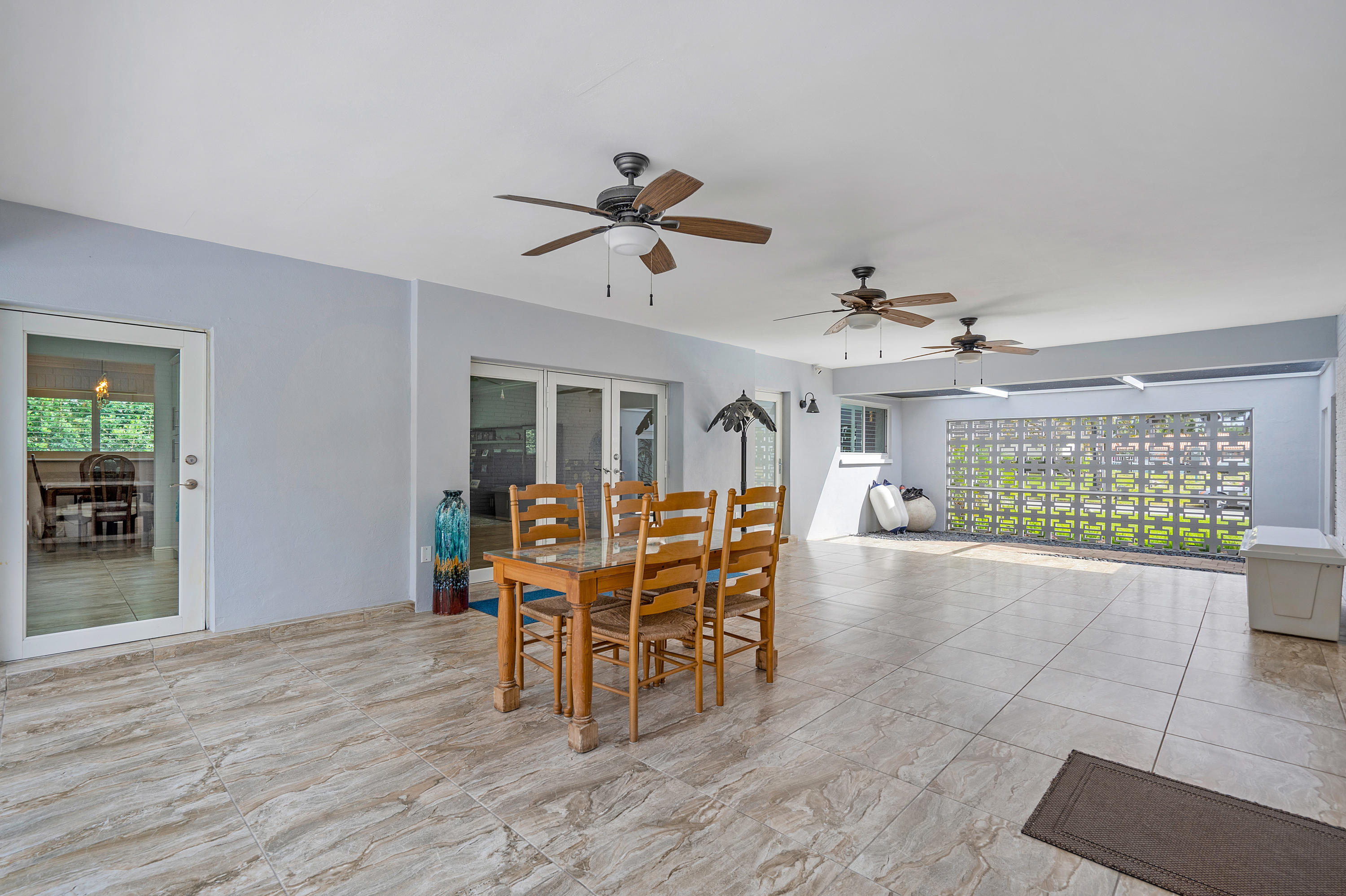 1090 Gulfstream Way Singer Island, FL 33404 - Photo 19 of 34 020-1090GulfstreamWay-RivieraBeach-FL-33