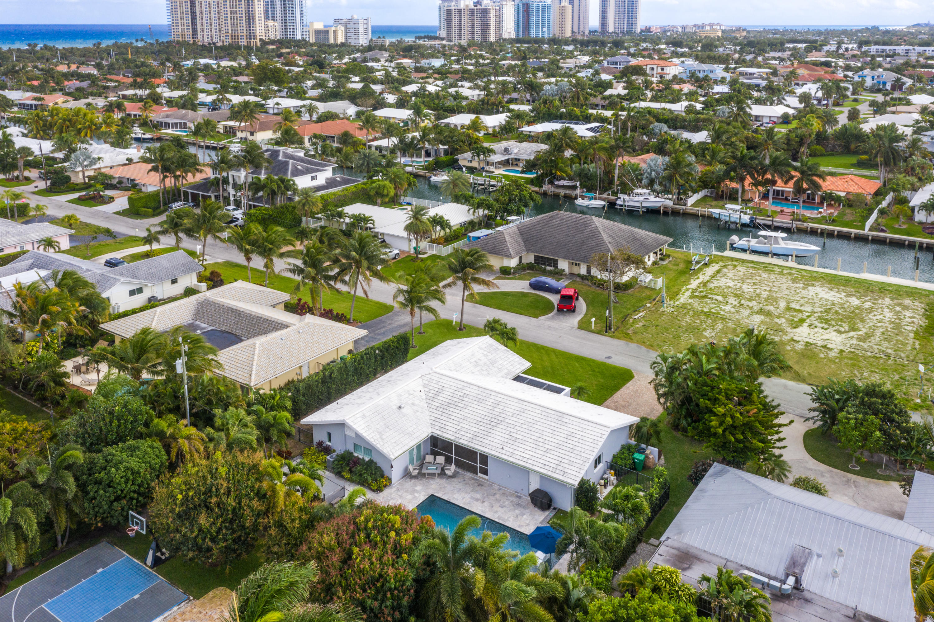 1090 Gulfstream Way Singer Island, FL 33404 - Photo 28 of 34 029-1090GulfstreamWay-RivieraBeach-FL-33