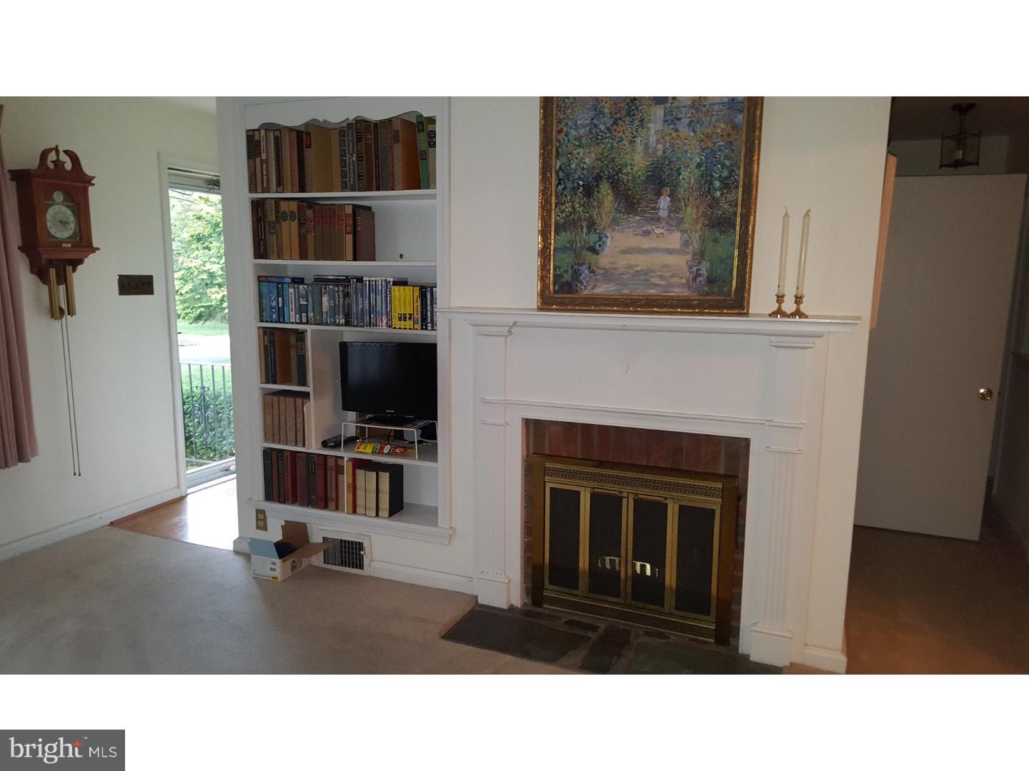 20 Lenape Road Cherry Hill, NJ 08002 - Photo 3 of 23 Fireplace