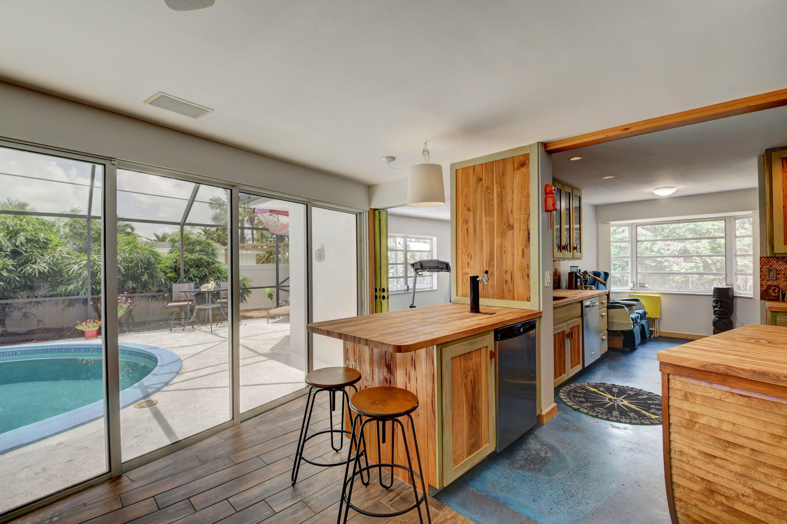 2042 Bonnie Street Boca Raton, FL 33486 - Photo 23 of 43 Kitchen