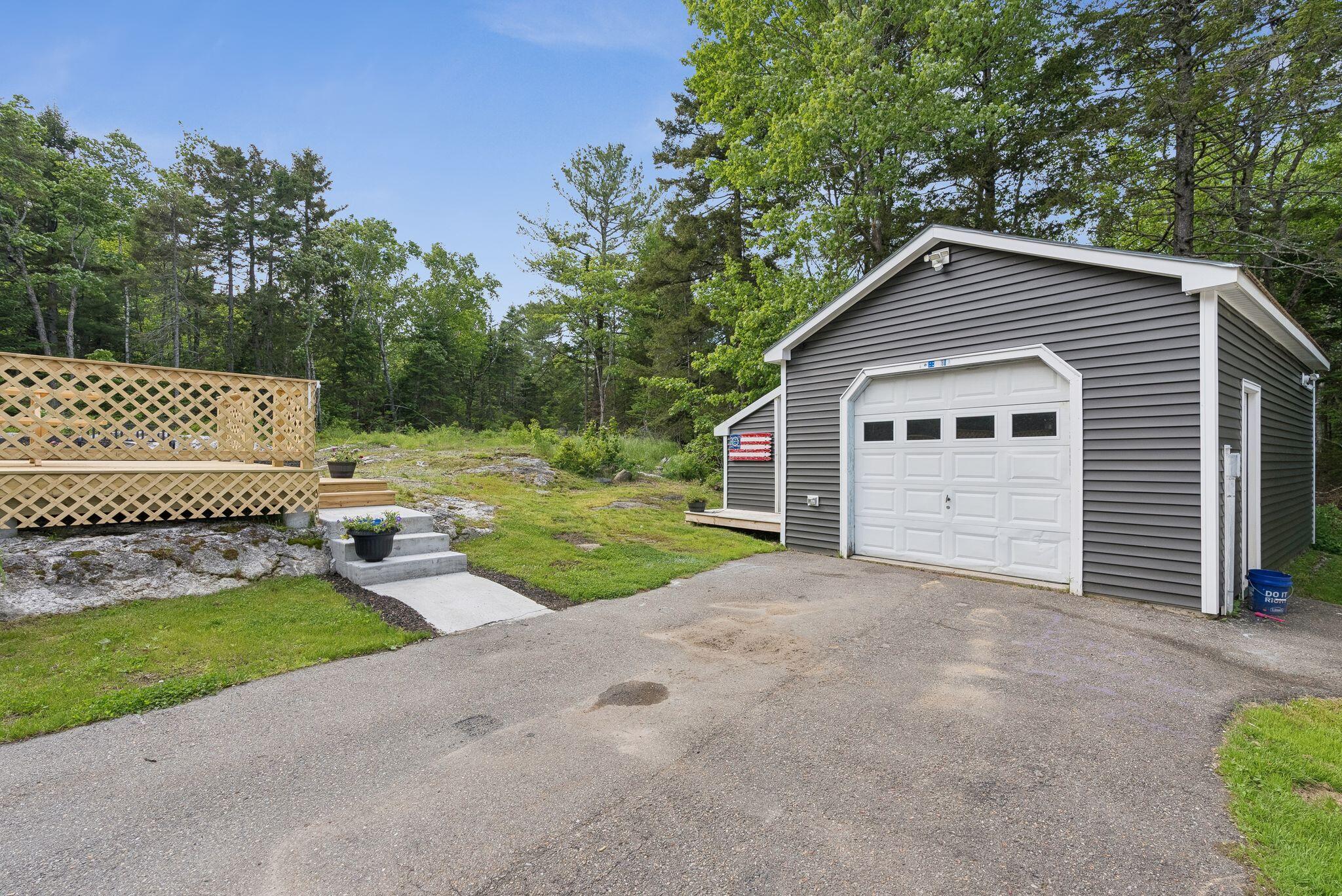 236 Cushing Road Cushing, ME 04563 - Photo 15 of 37