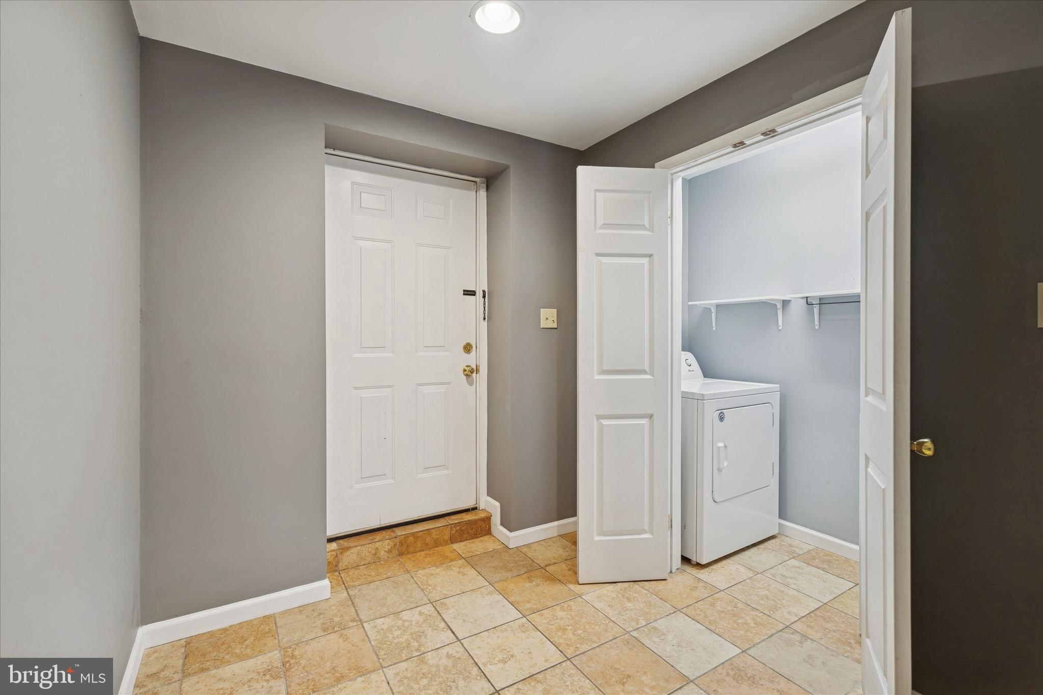 453 Parker Avenue Philadelphia, PA 19128 - Photo 15 of 32