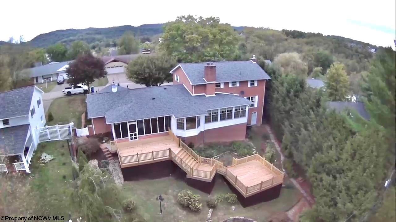 202 Ridgeway Drive Bridgeport, WV 26330 - Photo 4 of 50 Gallery Image 4