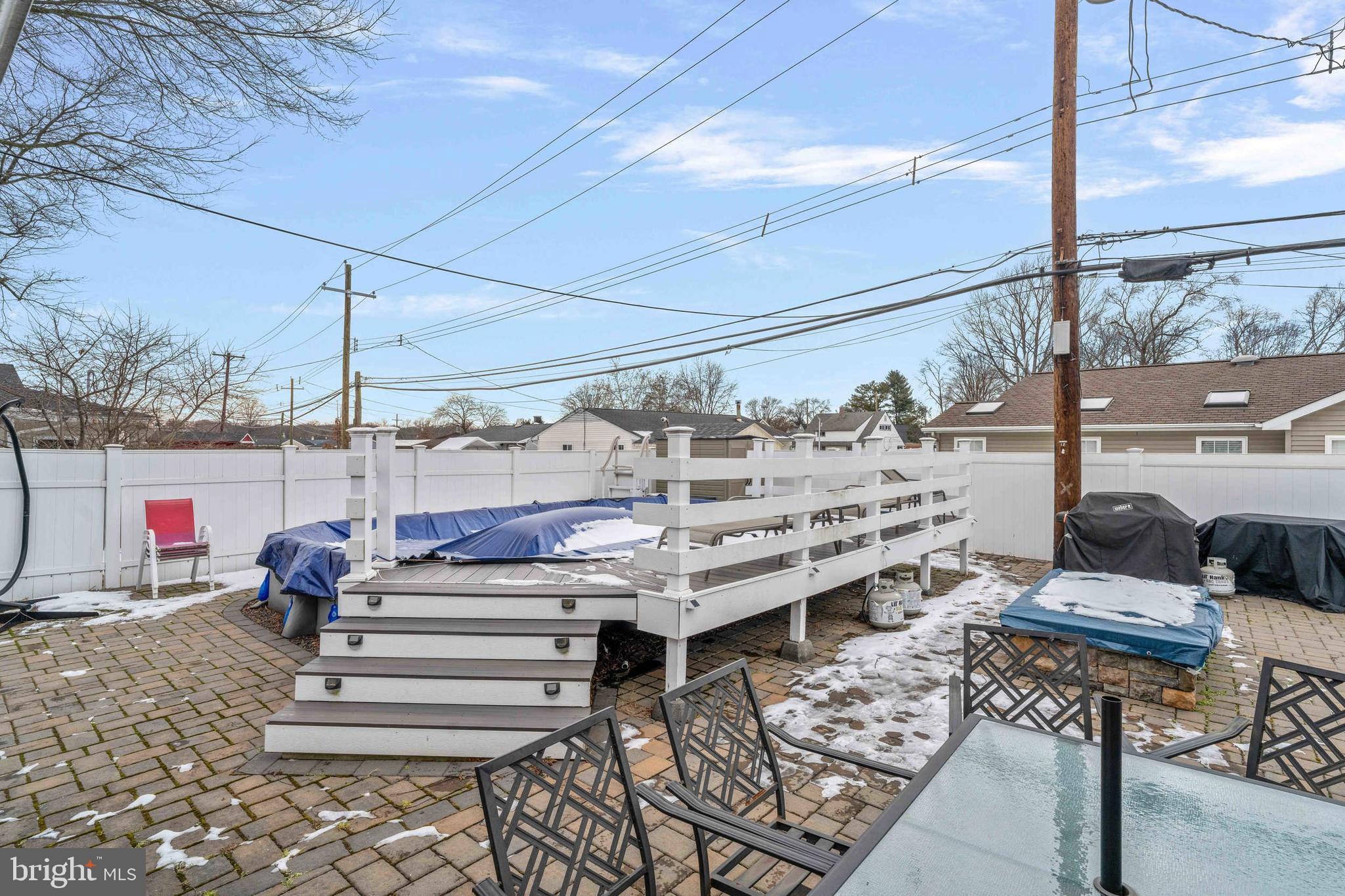 137 Idlewild Road Levittown, PA 19057 - Photo 25 of 34 a view of a chairs and table in the balcony
