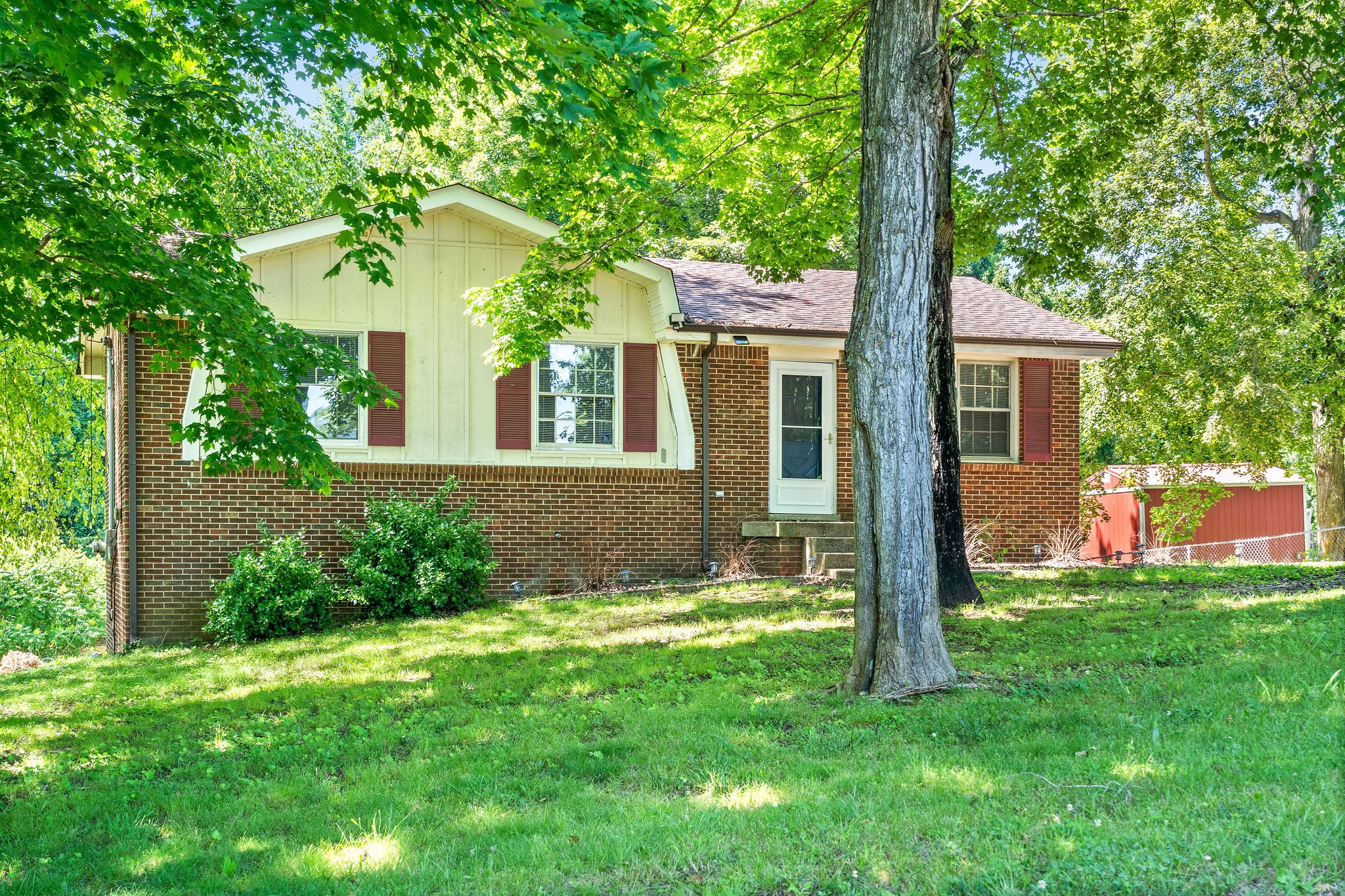 1024 Gratton Road Clarksville, TN 37043 - Photo 2 of 28 a view of a house with a yard