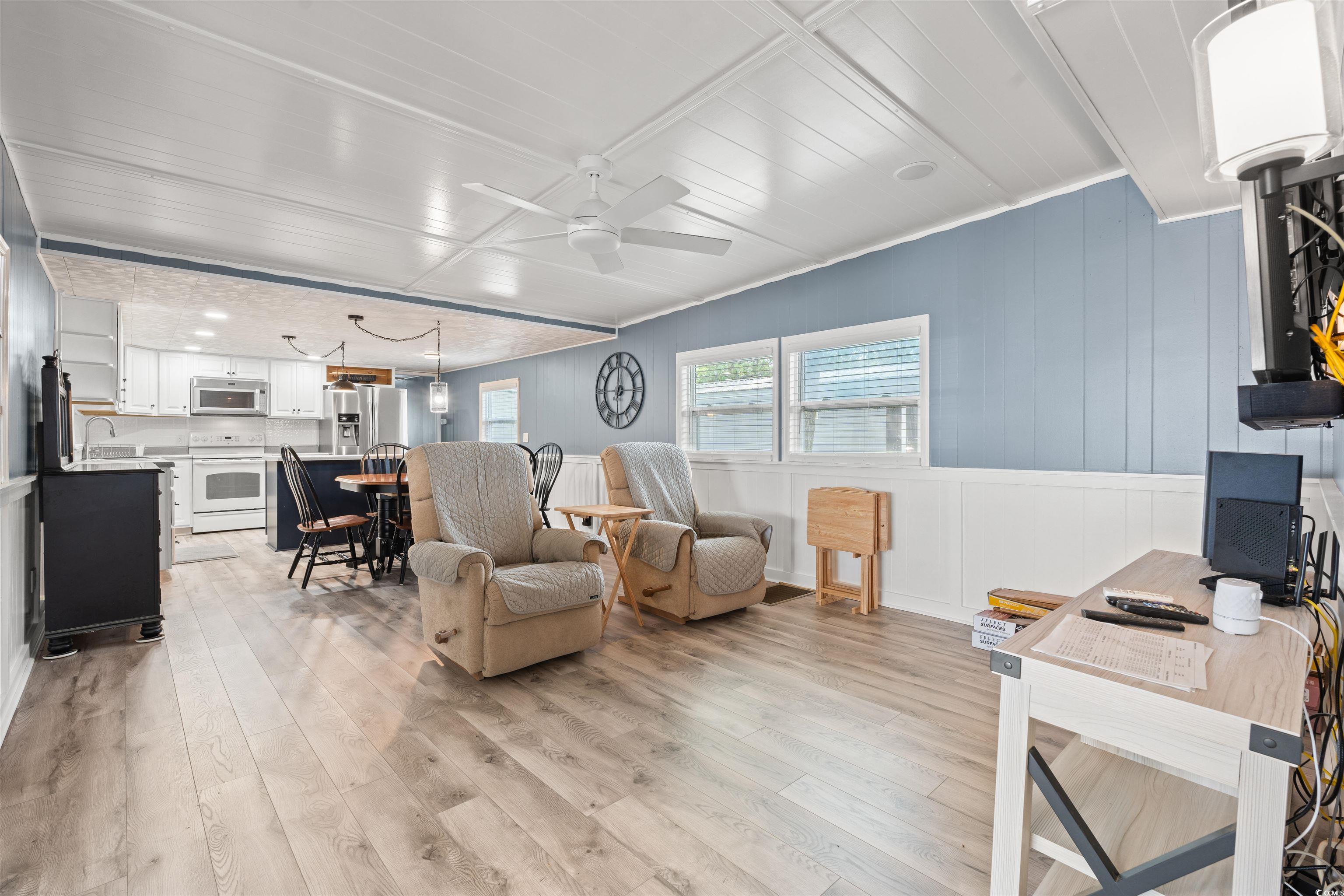 10 Acorn Court Murrells Inlet, SC 29576 - Photo 5 of 29