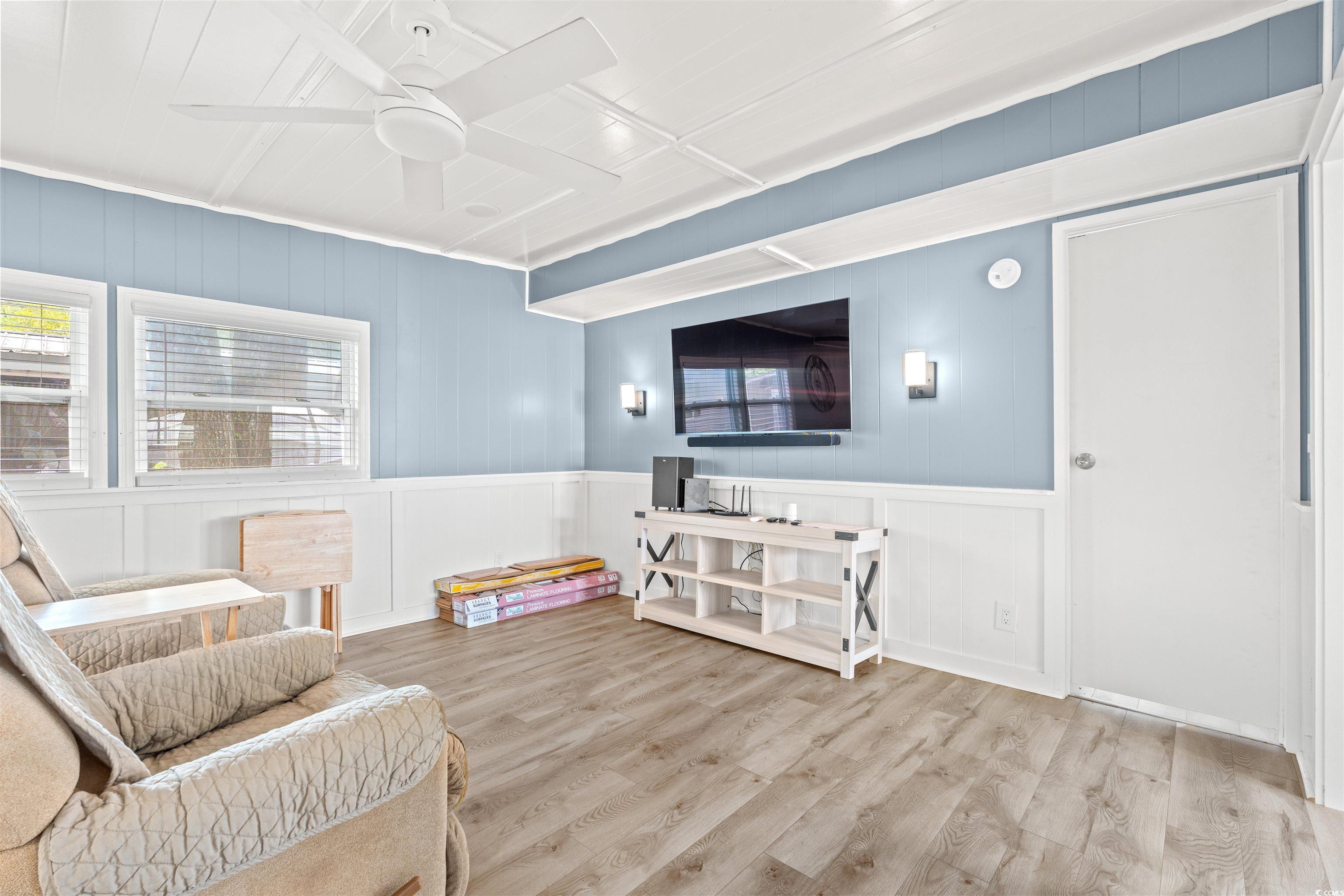 10 Acorn Court Murrells Inlet, SC 29576 - Photo 7 of 29