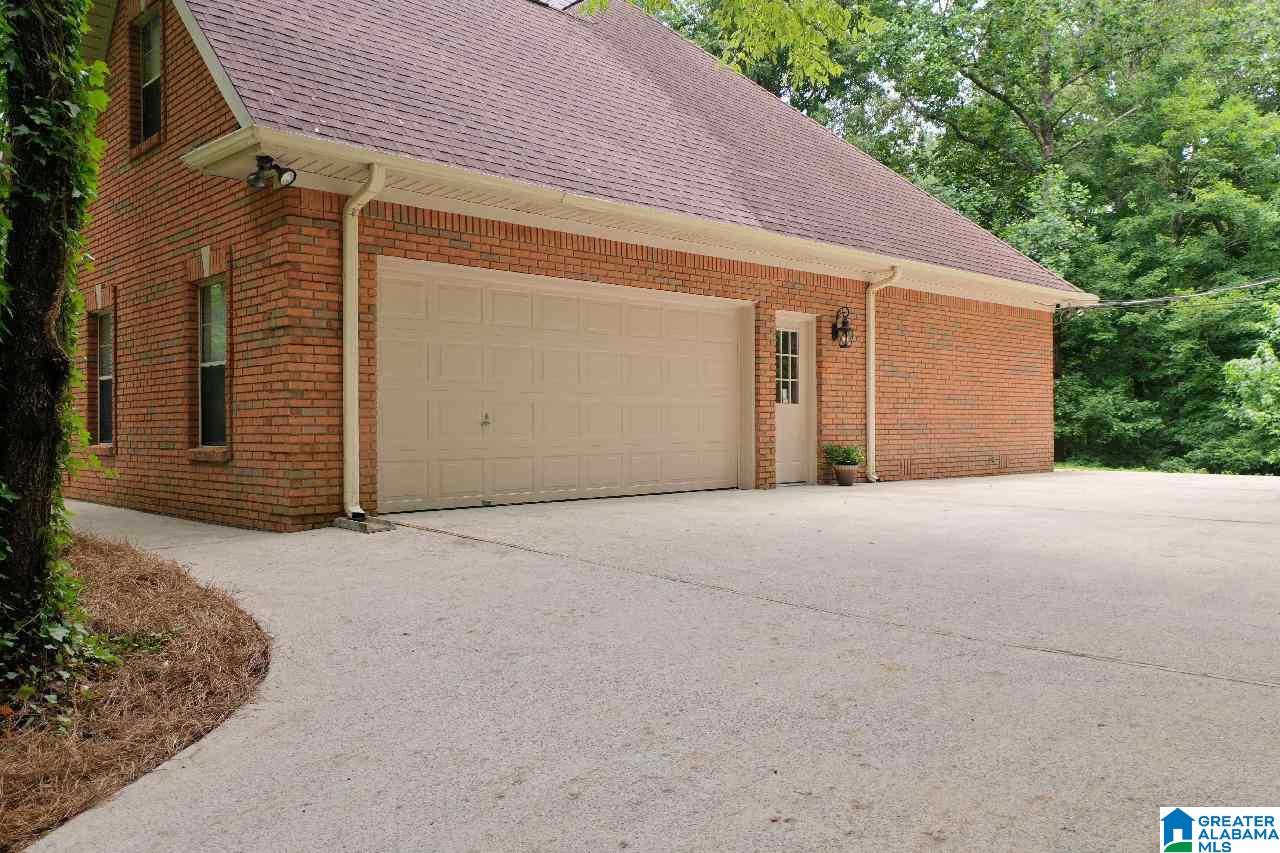 212 Cahaba Lake Circle Helena, AL 35080 - Photo 44 of 47