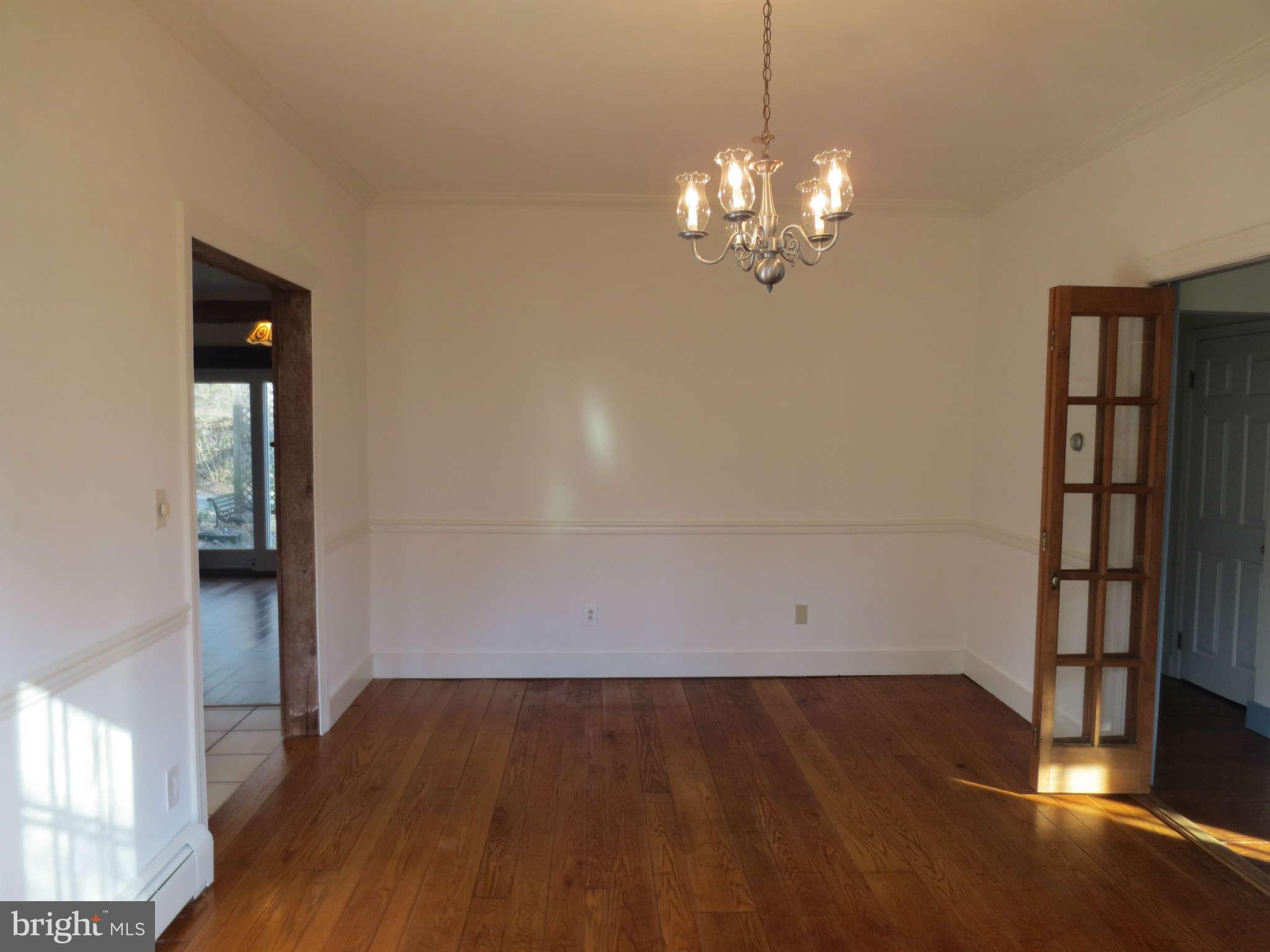 11474 Frederick Road Ellicott City, MD 21042 - Photo 11 of 27 Dining Room