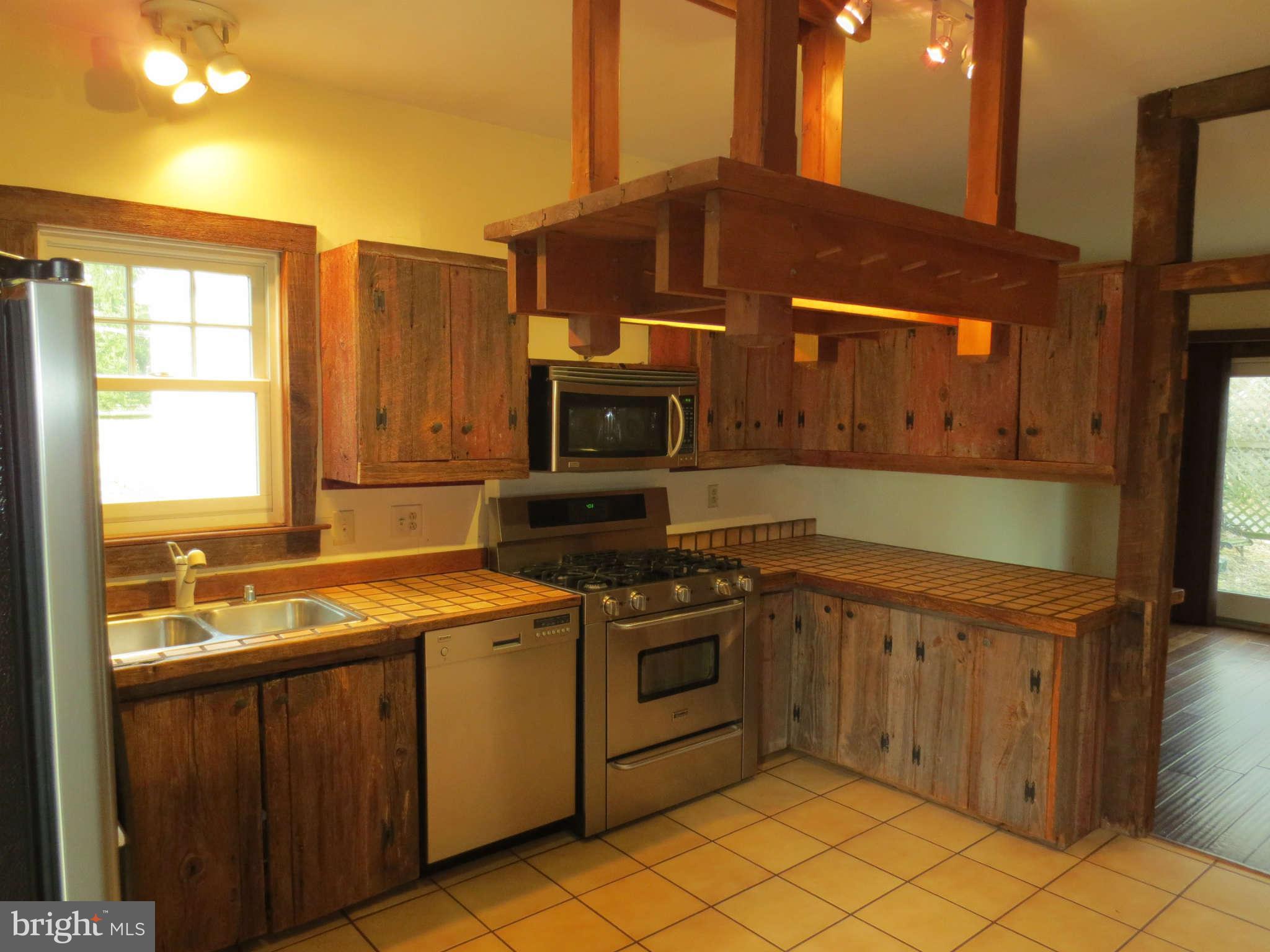 11474 Frederick Road Ellicott City, MD 21042 - Photo 6 of 27 Kitchen